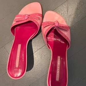 Gianni Bini Pink Leather Bow Kitten Heels - Size 8.5M